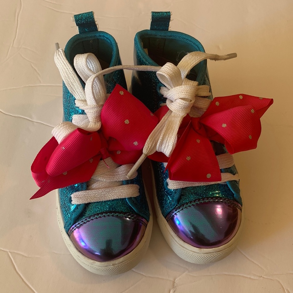 Cute JoJo siwa boots for toddler girls